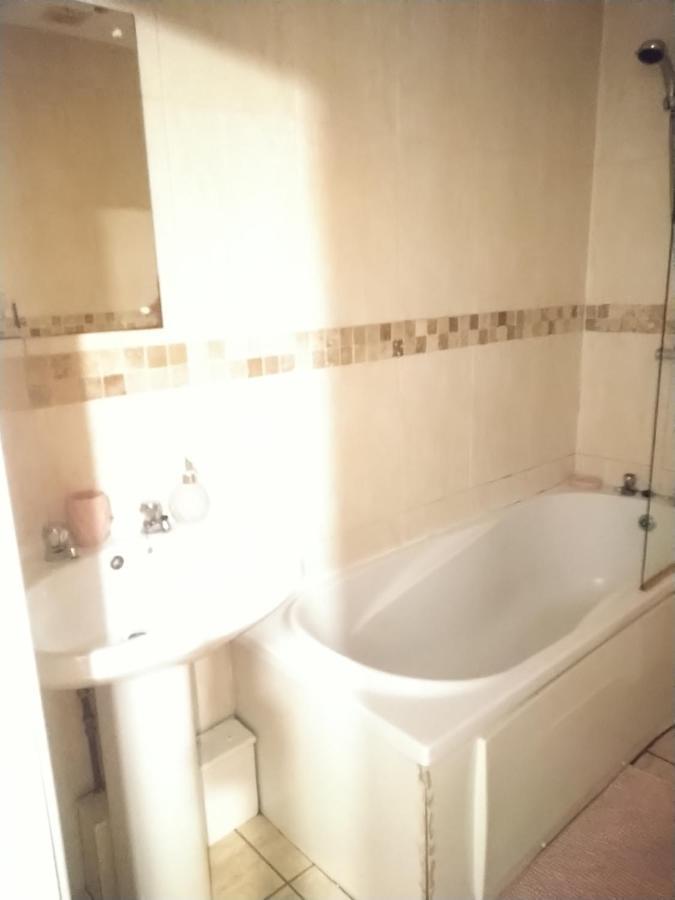 Double Room Close To Bradford University And City Centre Экстерьер фото
