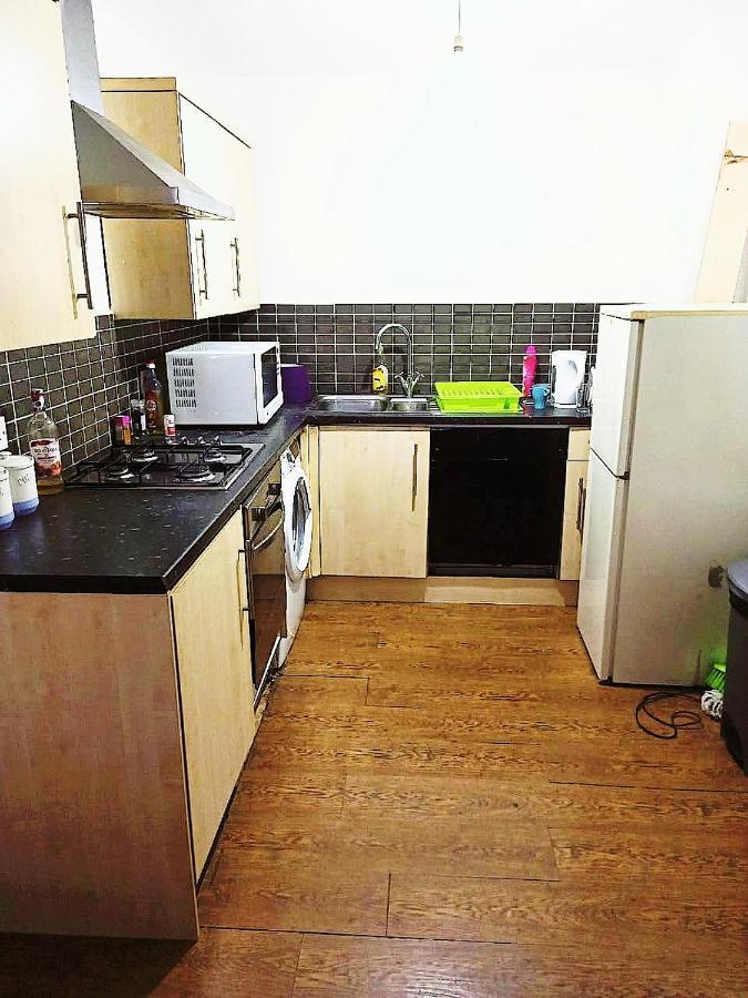 Double Room Close To Bradford University And City Centre Экстерьер фото