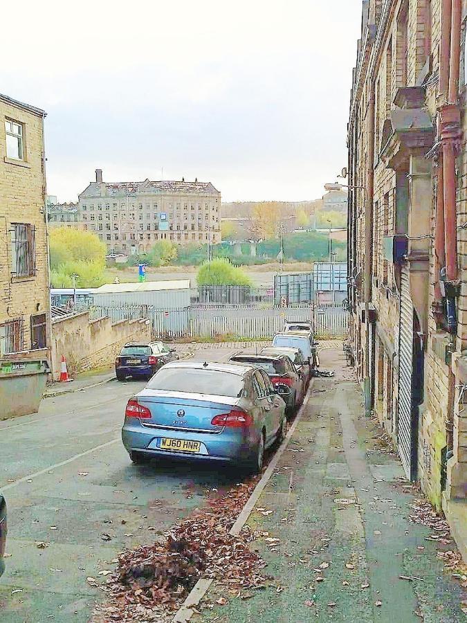Double Room Close To Bradford University And City Centre Экстерьер фото