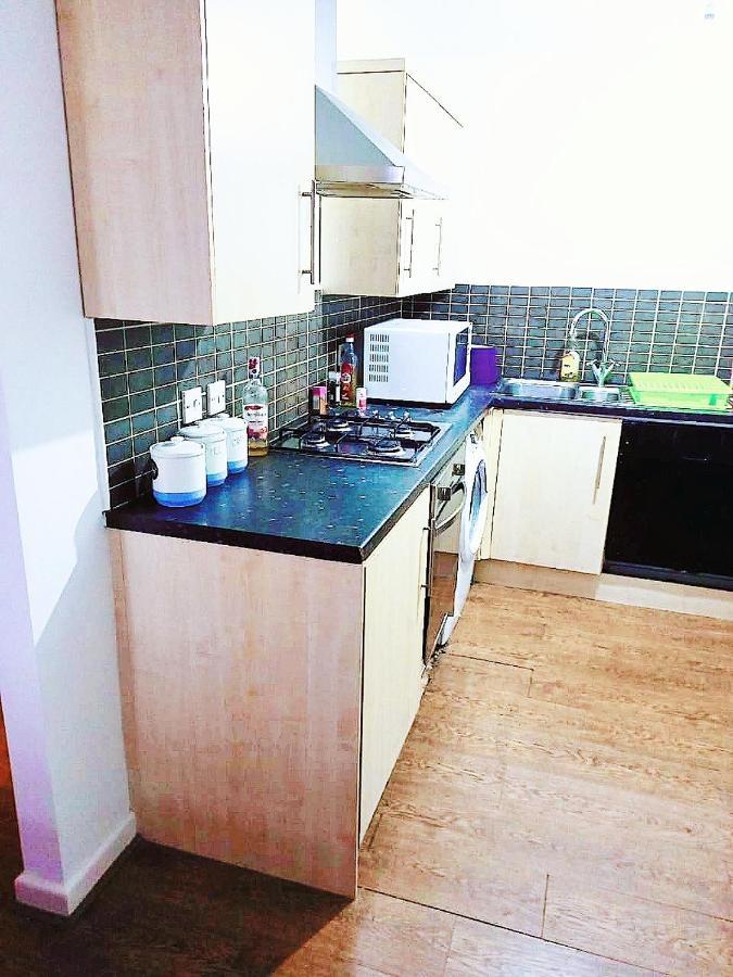 Double Room Close To Bradford University And City Centre Экстерьер фото